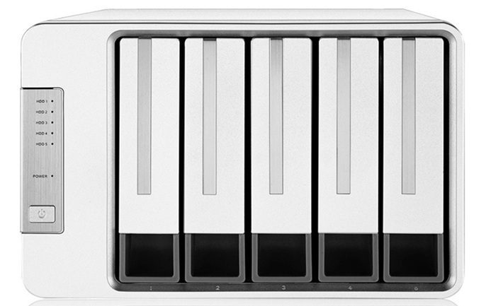 Система хранения TerraMaster D5-300 в наличии на складе